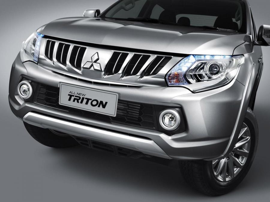  Mitsubishi Triton Double Cab 2015 года  (TH) (фото 16 из 29)